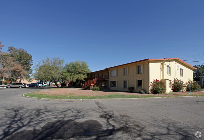 Building Photo - Menlo Park Apartments