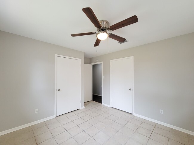 Building Photo - Welcome to your dream rental! This meticulously remodeled 3-bedroom, 2-bathroom home in the heart...