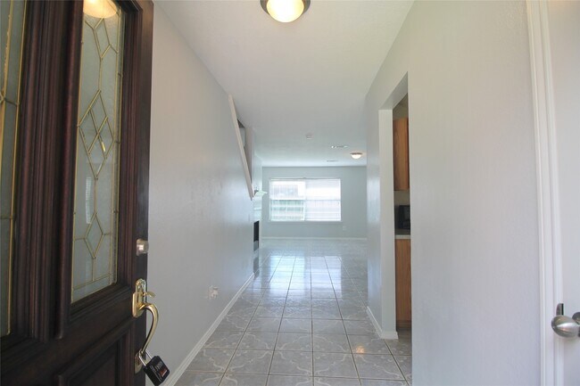 Building Photo - 6515 Bryant Park Ct