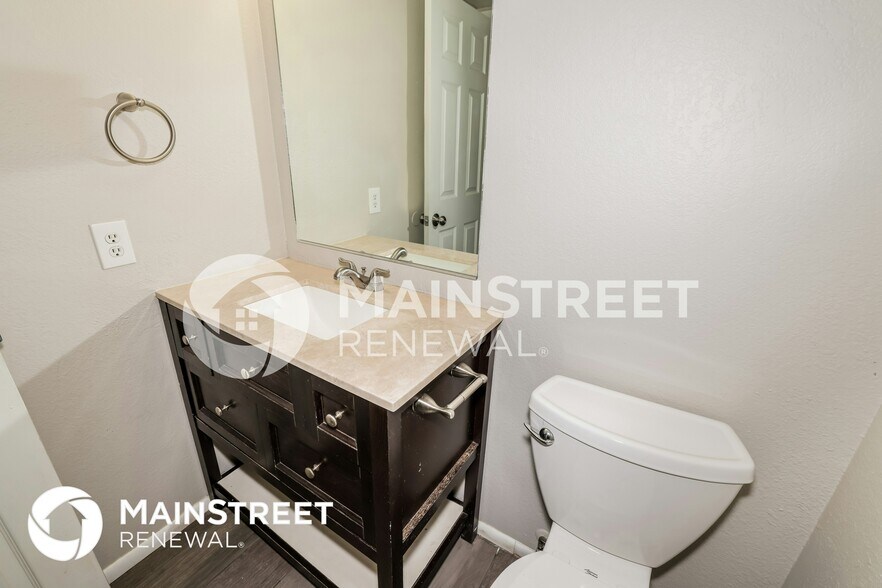 Building Photo - 5322 W Riviera Dr