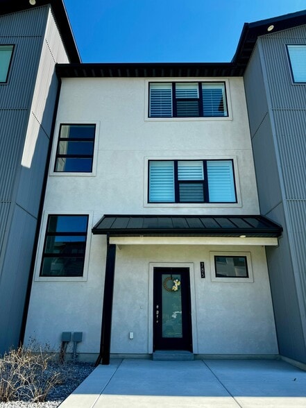 Building Photo - 785 W Bronze Leaf Rd