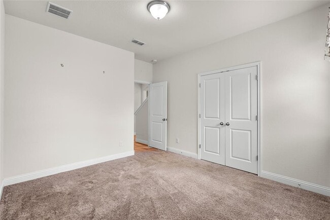 Building Photo - 3622 Pasteur Ln