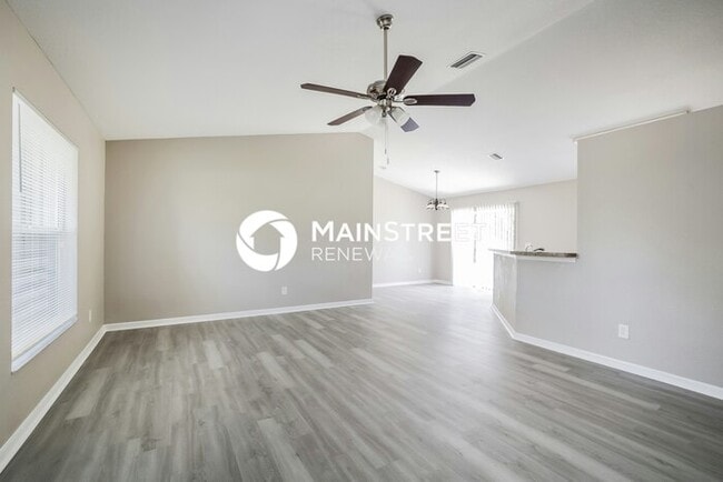 Building Photo - 3 Bedroom Pet-Friendly Home in North Port,...