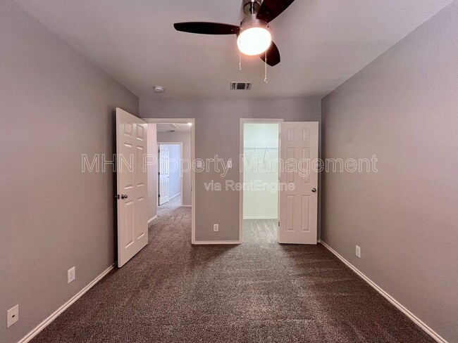 Building Photo - 8734 Snow Goose