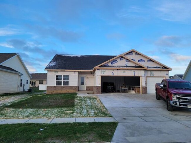 Building Photo - New build in the Heart of Washington IL