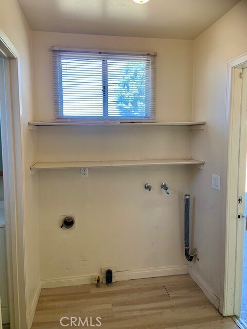 Building Photo - 8853 Stardust Ln