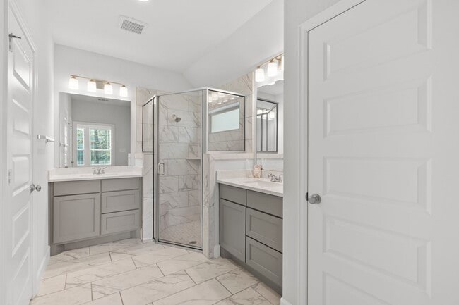 Building Photo - 7438 Cattail Fls Ln