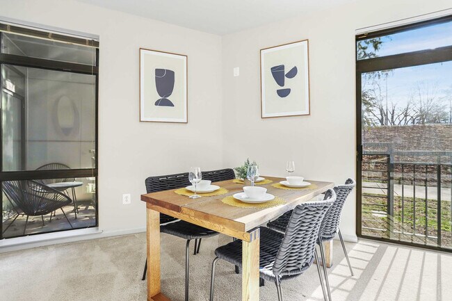 Building Photo - 305 10th Street South