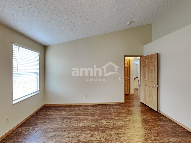 Building Photo - 268 Brandie Dr