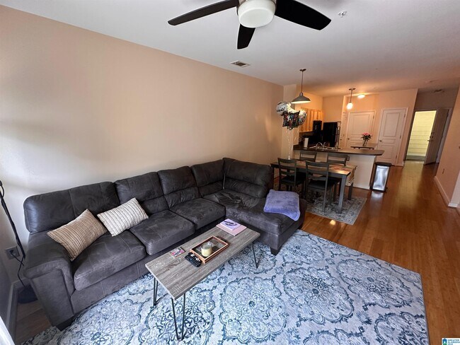 Building Photo - 2020 5th Ave S