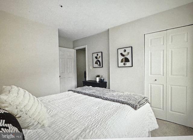 Building Photo - 126 Foxview Dr