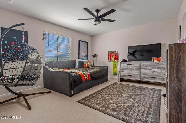 Building Photo - 17809 W Country Club Terrace