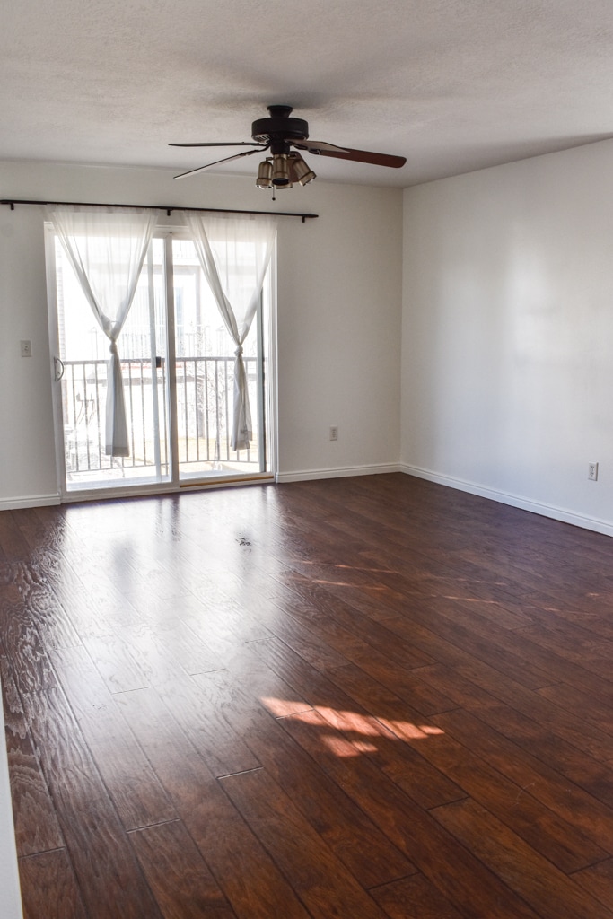 Living room with balcony door - 1403 S 1020 W