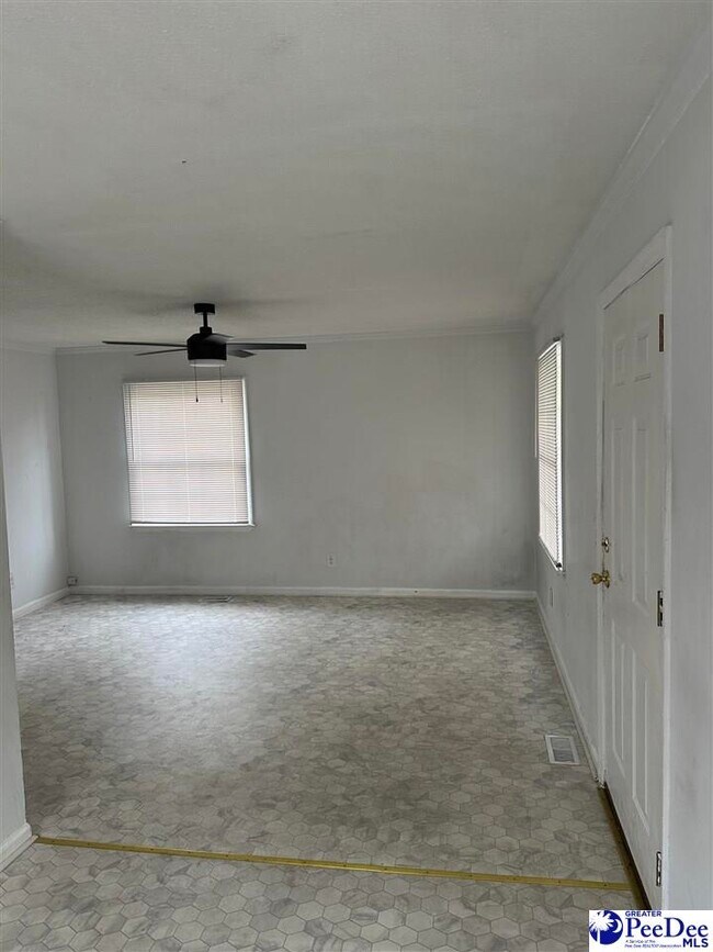 Building Photo - 713 Georgetown St