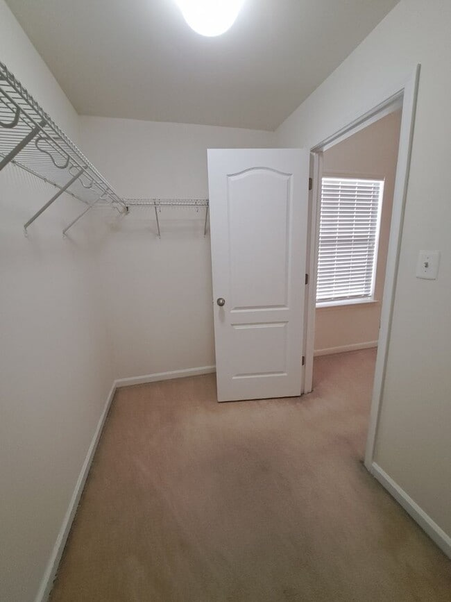 Building Photo - 17305 Madrillon Way