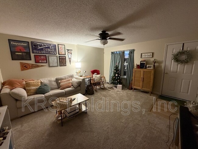 Building Photo - 129 Cindie Ln