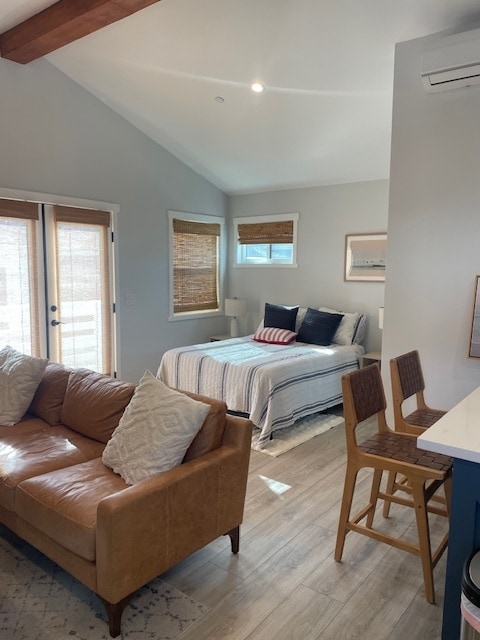 Building Photo - 769 36th St