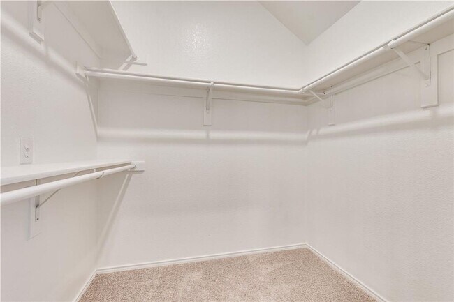Building Photo - 11608 Amber Valley Dr