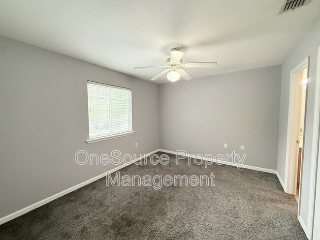 Building Photo - 2738 W Tharpe St