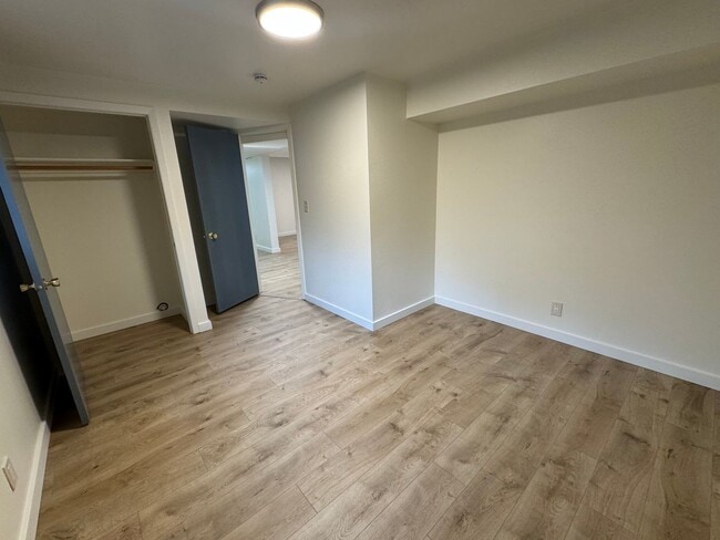 Building Photo - FULLY GUTTED & RENOVATED 5-Bedroom Home in...