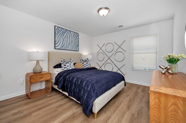 Building Photo - BRAND NEW 3 Bed 2.5 bathroom townhomes in Madison!