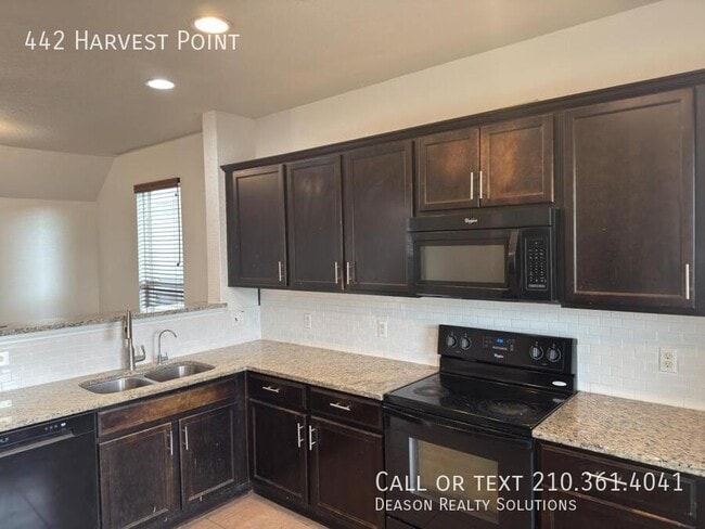 Building Photo - 442 Harvest Point