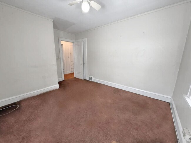 Building Photo - 18231 Winslow Rd