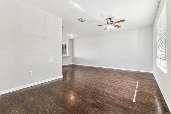 Building Photo - 11651 Declaration Dr