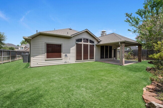 Building Photo - 27723 Amy Willow Ln