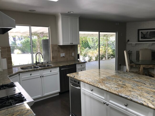 Building Photo - 7150 Scarborough Peak Dr