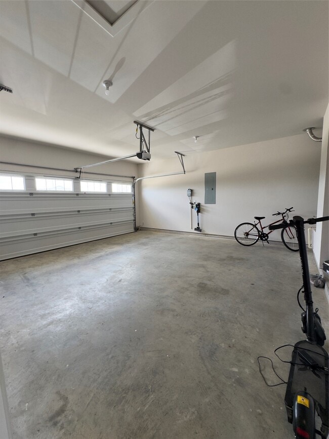 Building Photo - 32210 Slender Spreadwing Dr