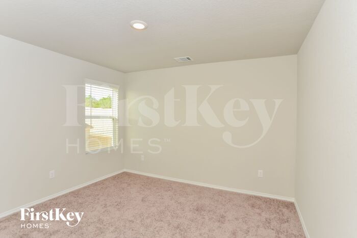 Building Photo - 6457 Cotton Ridge