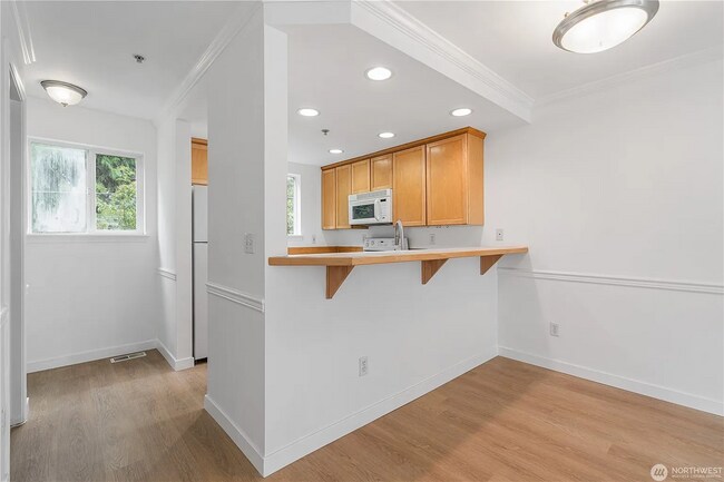 Building Photo - 17921 80th Ave NE