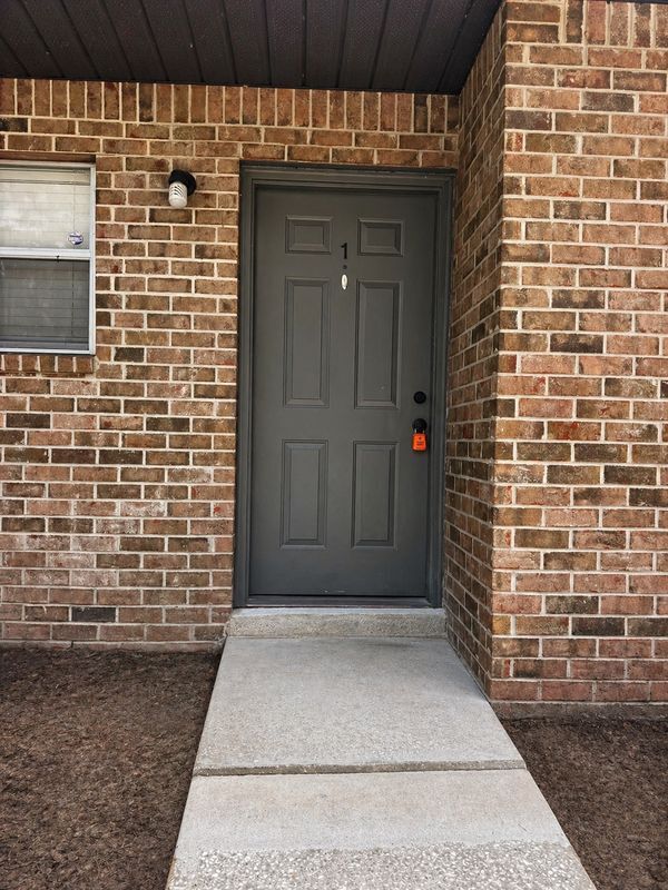 Building Photo - 1179-1179 BENTLEY ROAD, 1