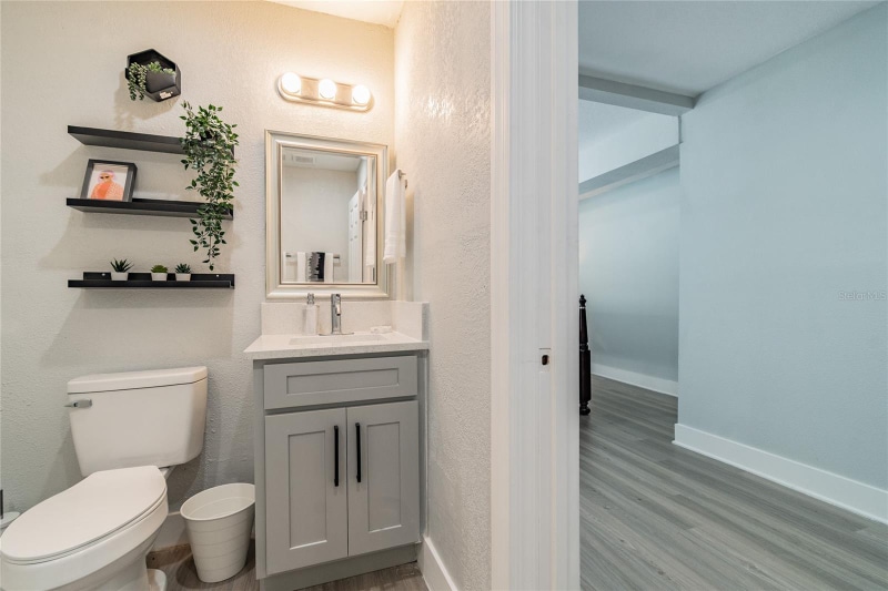 Building Photo - 14003 Ridgedale Way