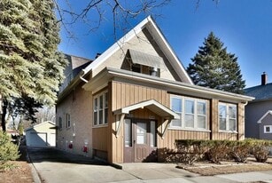 Building Photo - 3521 Oak Ave