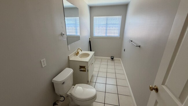 Building Photo - 5308 Lightwood Dr
