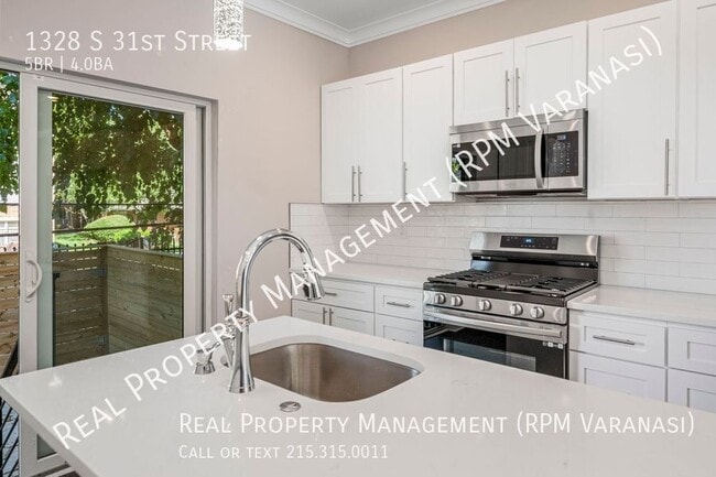 Building Photo - 1328 S 31st St