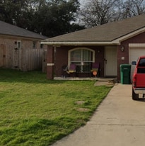 Building Photo - 314 Jeff Gordon Dr