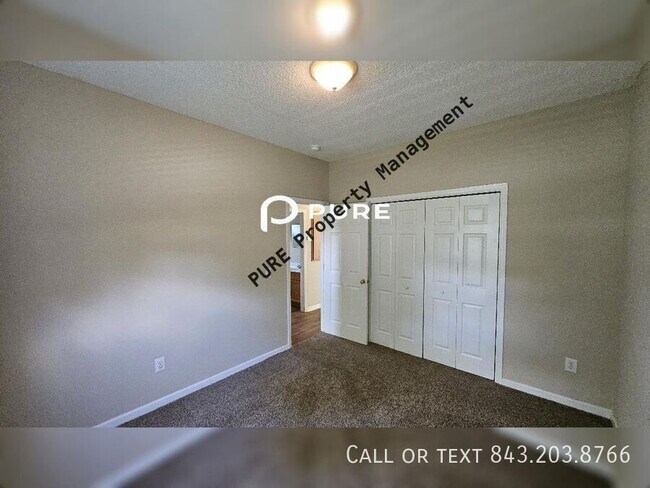 Building Photo - 227 Moon Dance Ln
