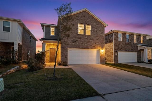 Primary Photo - 225 Savannah Wy