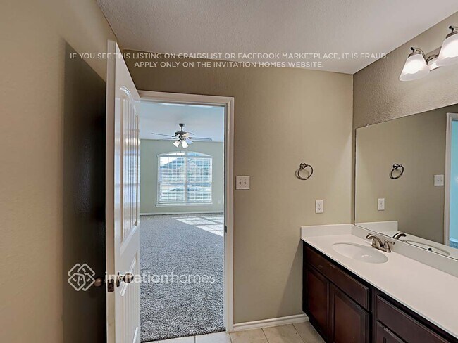 Building Photo - 539 Clearlake Dr