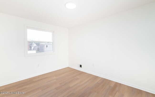 Building Photo - 2428 Weber Ln