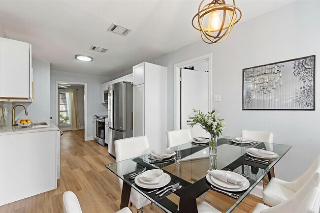 Building Photo - 202 Coppersmith Dr