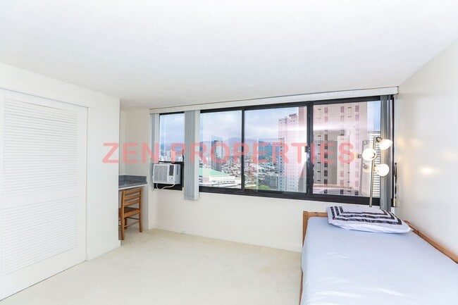 Building Photo - Fully furnished 2 bdrm / 2 bath / 1 parking unit at The Windsor Waikiki