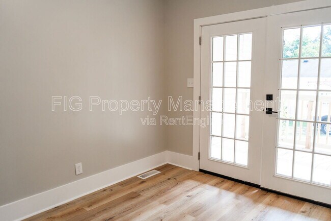 Building Photo - 911 Freemason St