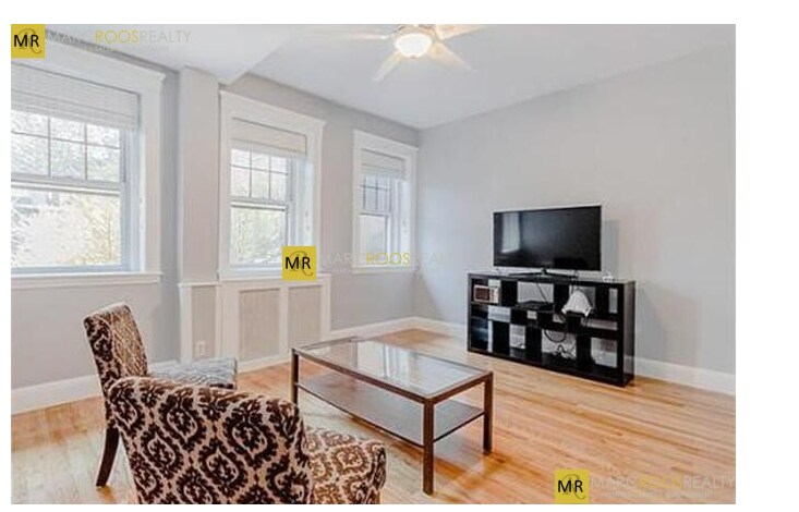 Primary Photo - 1999 Commonwealth Ave