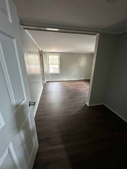 Building Photo - 603 City Blvd