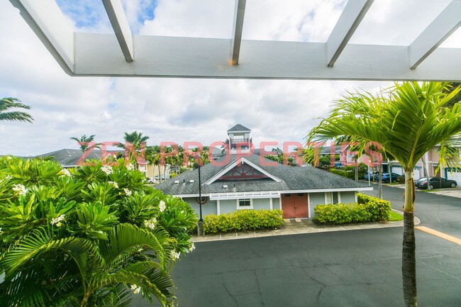 Building Photo - Lalea at Hawaii Kai- 3 bedroom, 2.5 bath t...