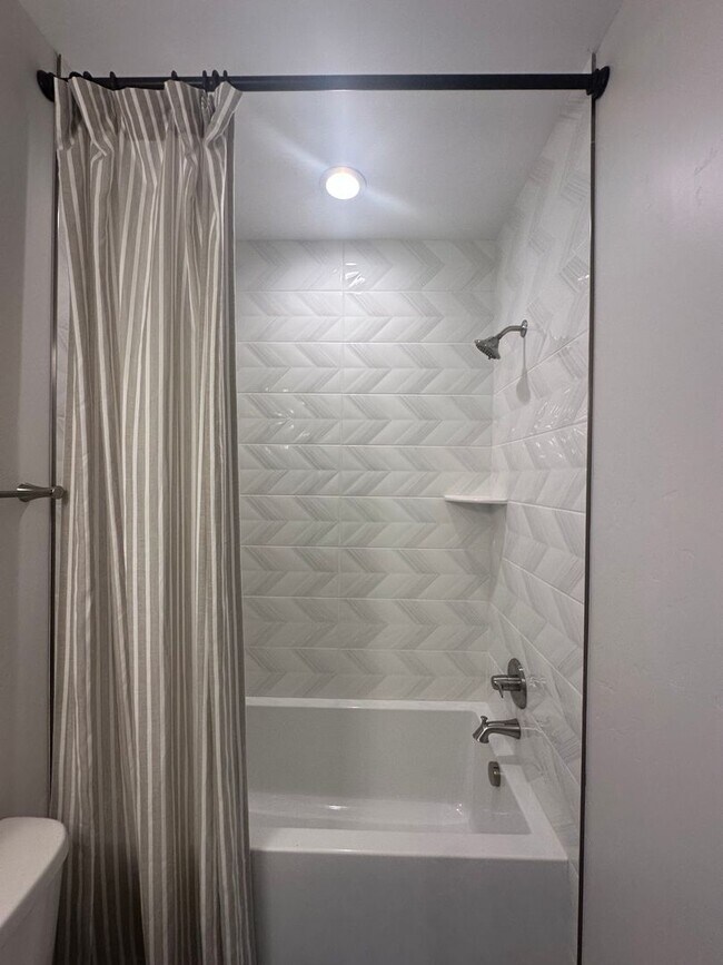 Building Photo - Luxury Gated Townhome in Star – Available Soon!